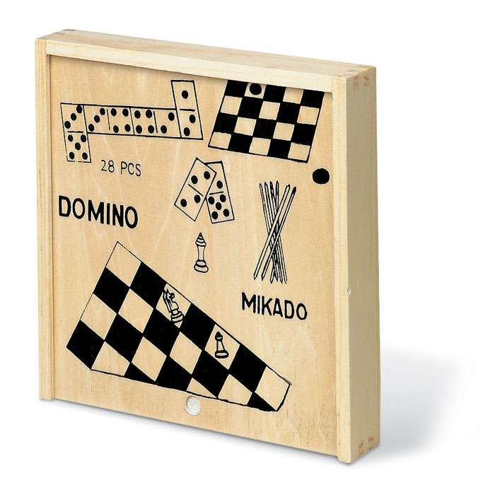 4 Games in wooden box